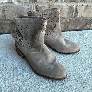 Naughty Monkey lazer cut leather ankle booties women’s size 6
